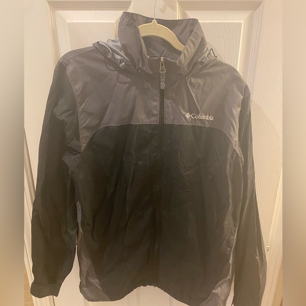 Men’s Columbia Glennaker Lake hooded windbreaker jacket - small